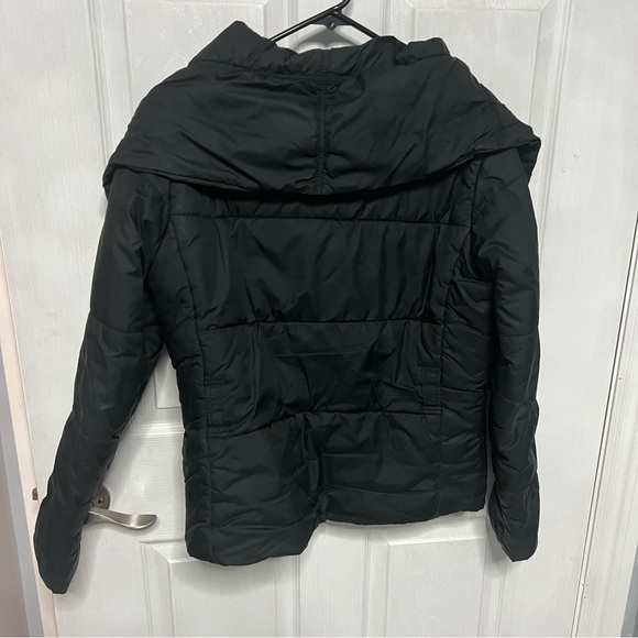 Columbia Black winter jacket - Picture 3 of 3